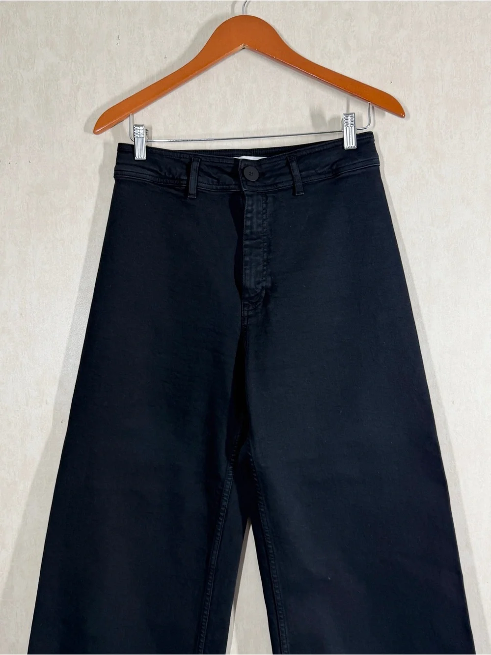Zara note preowned